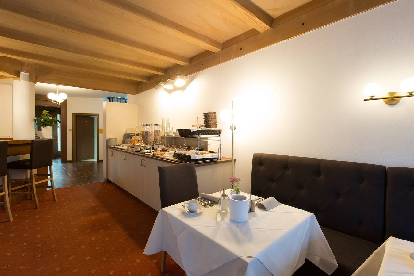 Zimmer 'Stanza 23' mit Gemeinschaftspool, Terrasse und Wlan in Untermais, Meran