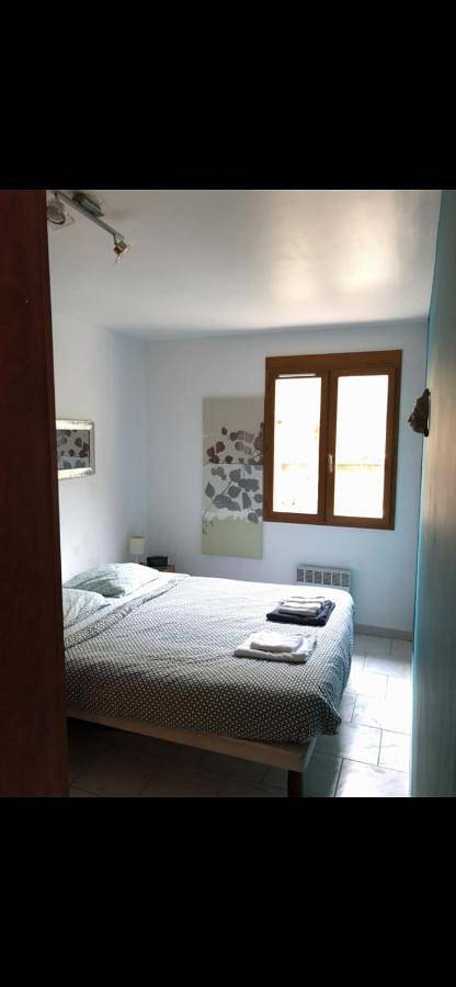 Three-Bedroom Villa in Cuges-les-Pins, Région de Marseille