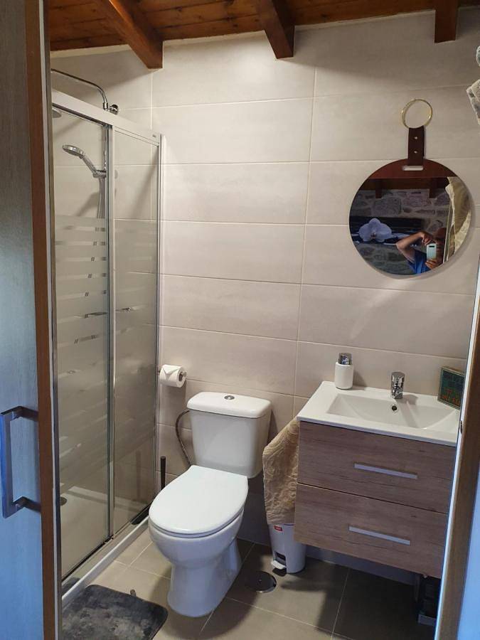 Albergue para 6 personas, con vistas y jardín en Baja Limia - 2