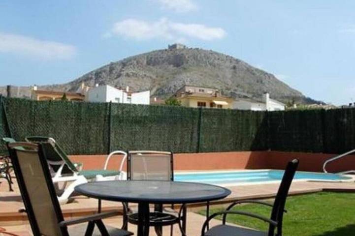 Ferienwohnung für 5 Personen, mit Terrasse und Pool sowie Garten, mit Haustier - 1