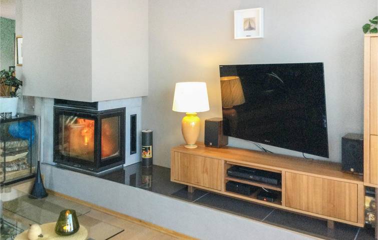 Ferienwohnung für 7 Personen, mit Garten und Whirlpool sowie Terrasse und Sauna, kinderfreundlich in Trondheim - 4