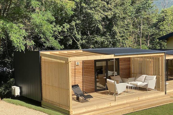 Chalet für 4 Personen, mit Pool und Garten, mit Haustier am Gardasee