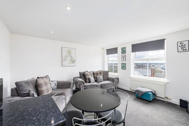 Apartment for 4 people, with Terrace and Garden in Lincoln