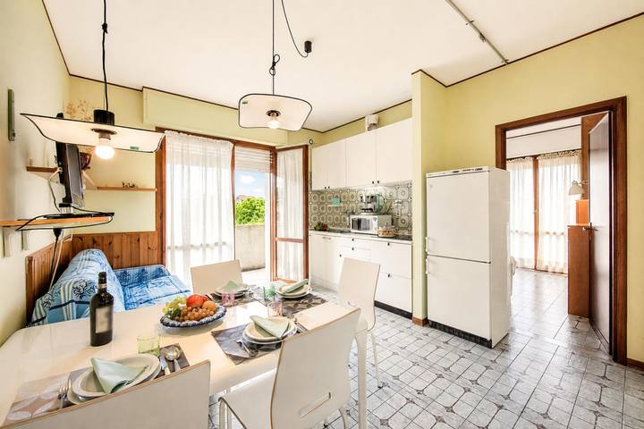 Appartamento intero, Edera With Balcony Few Steps From Sea in San Bartolomeo al Mare (Città), San Bartolomeo al Mare