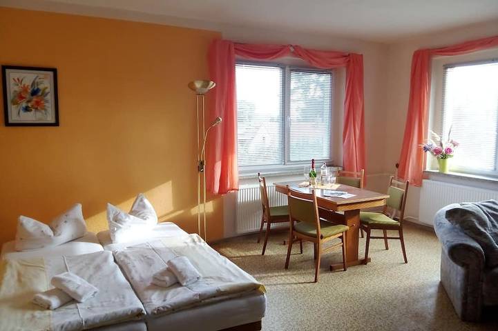 Ferienwohnung für 4 Personen, mit Garten - 1