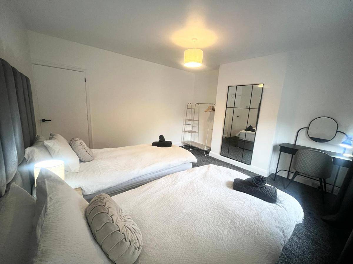 Two-Bedroom House in Barnsley, South Yorkshire