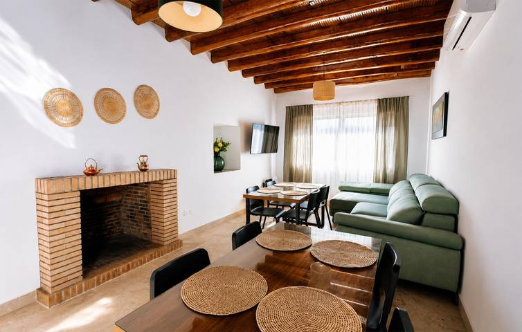 Encantador piso de 250 m² con piscina cerca del río Genil y de diversos locales de restauración in Iznájar, Sierras Subbéticas