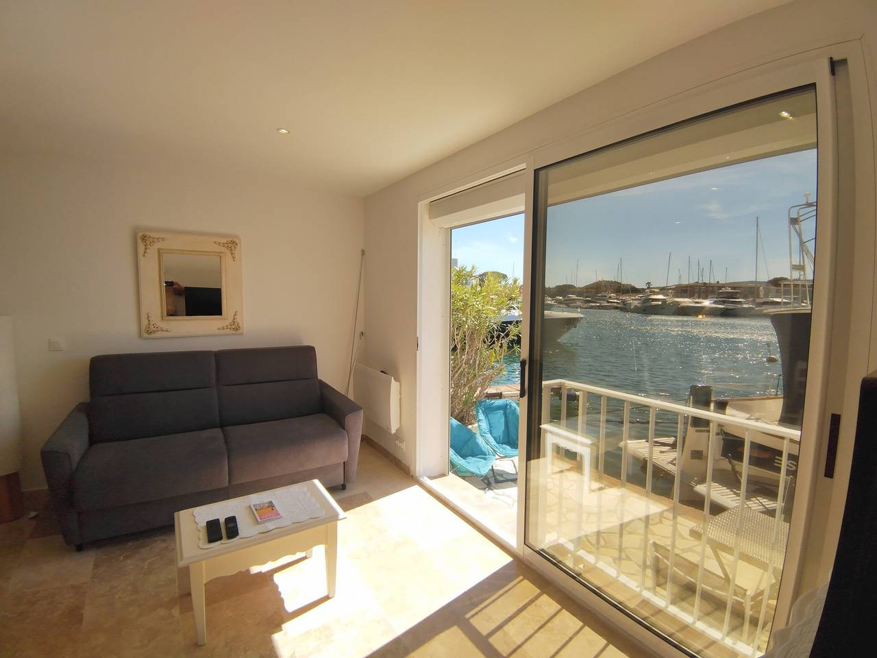 Apartamento entero, Planta baja muy agradable cerca de la playa in Port Grimaud, Grimaud