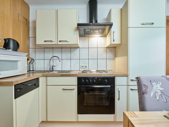 Ganze Wohnung, Geräumige Wohnung mit Balkon und Aussicht in Forstau, Ski Amadé