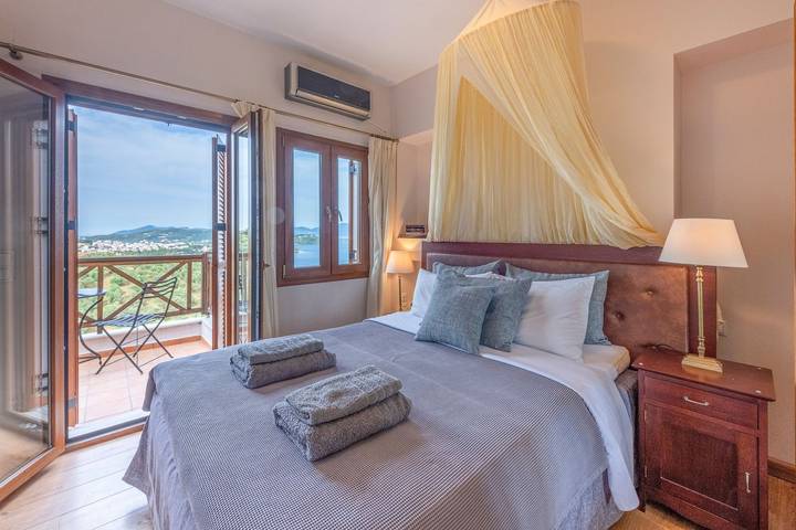 Ferienhaus für 8 Personen, mit Meerblick und Balkon sowie Terrasse und Garten auf Skiathos - 3