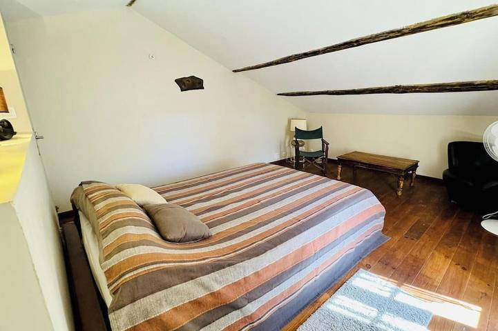 Location de vacances pour 2 personnes, avec piscine et jardin à Azille - 3