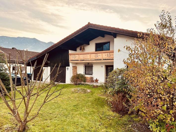 Ferienhaus für 9 Personen, mit Garten, kinderfreundlich in Inzell - 2
