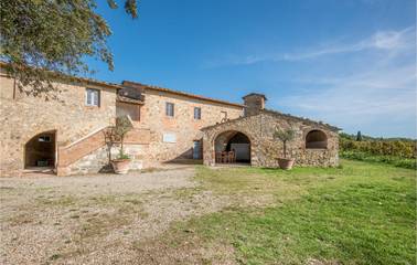 Location de vacances pour 9 personnes, avec jardin à Castellina in Chianti
