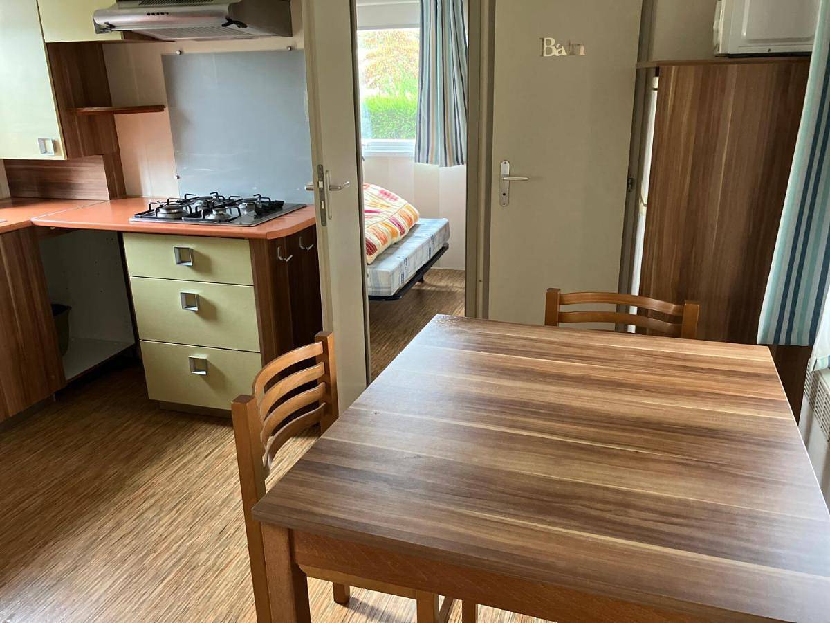 Mobil Home Climatise 6 Personnes Lit Et Mixe in Lit-et-Mixe, Côte d’Argent