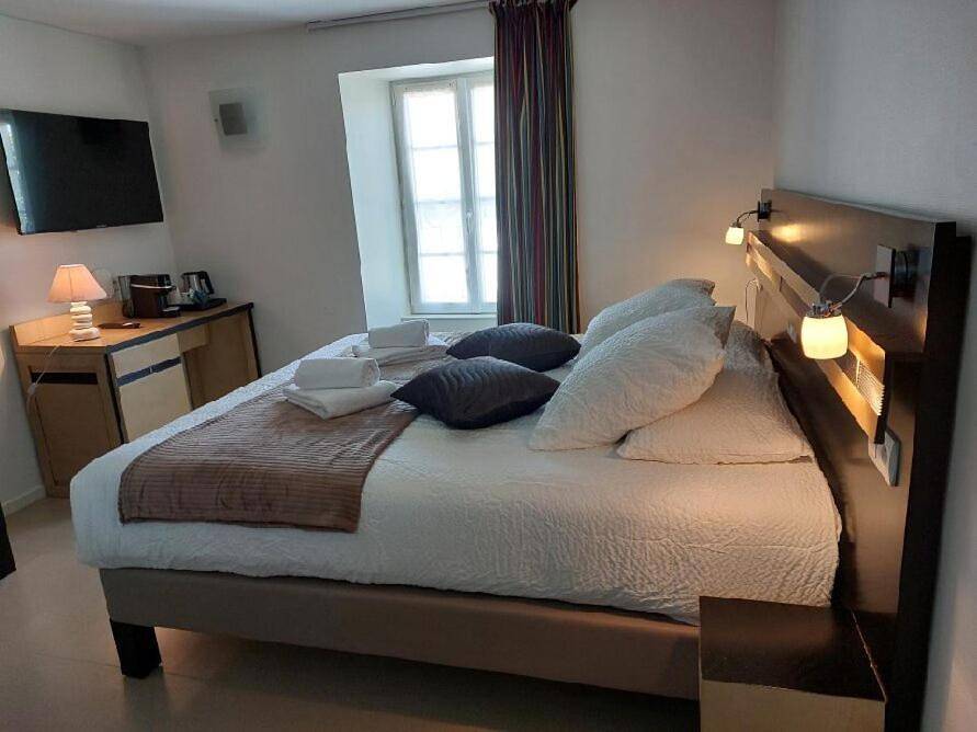 Double or Twin Room in Saint-Privat (Corrèze), Région de Tulle