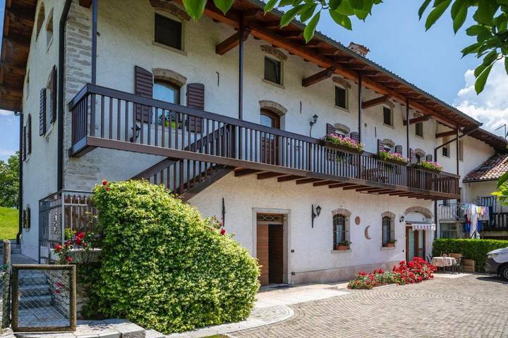 Ferienhaus für 4 Personen, mit Garten