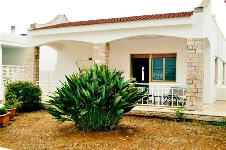 Maison de vacances pour 6 personnes, avec terrasse et jardin à Lido Pizzo