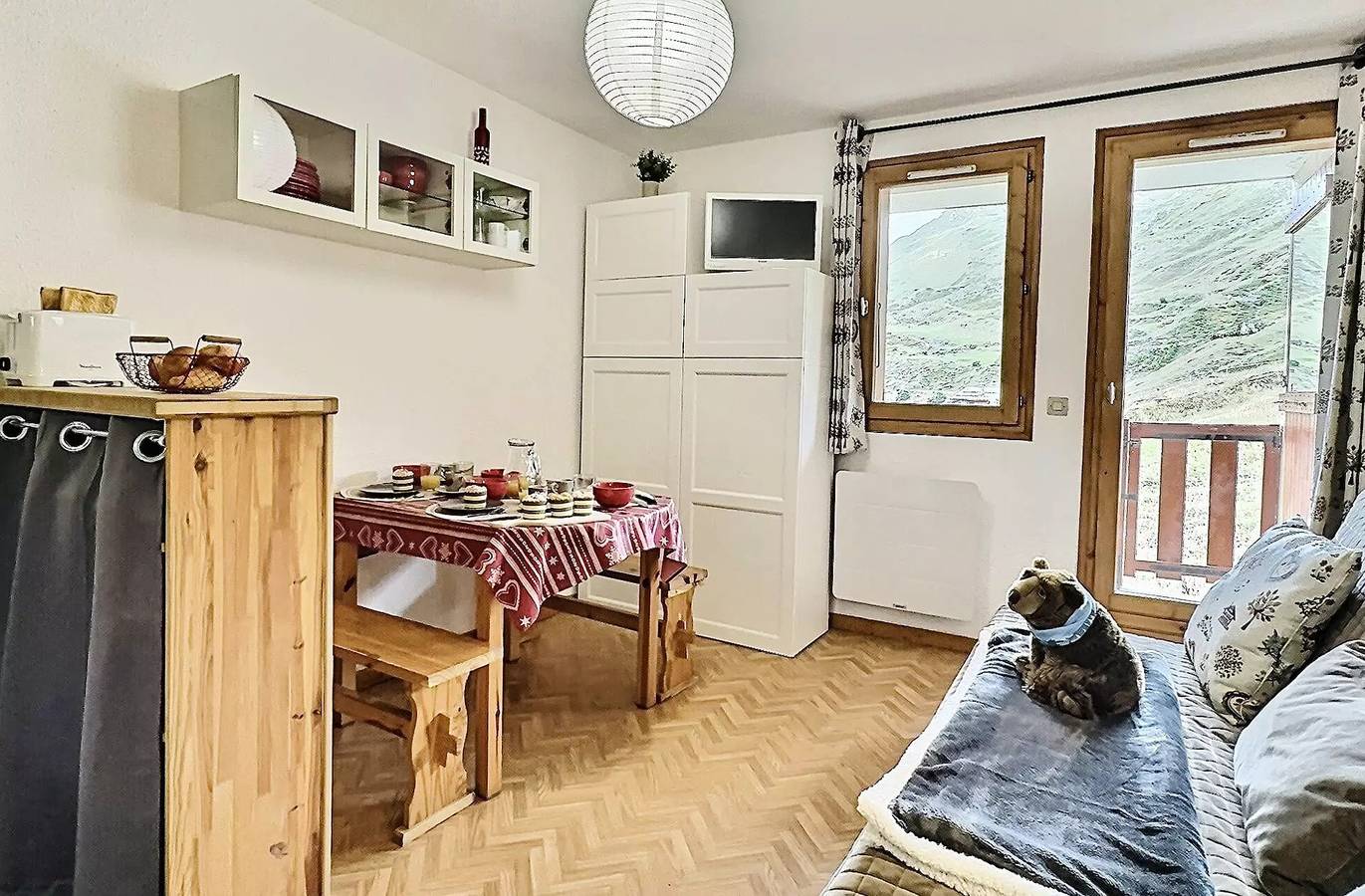 Monolocale intero, Monolocale 4 persone a Tignes ai piedi delle piste e vicino a negozi nel quartiere del lago. Situato al piano terra in Tignes, Massiccio della Vanoise