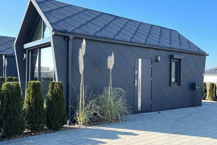 Ferienhaus für 4 Personen, mit Terrasse und Garten in Löbnitz