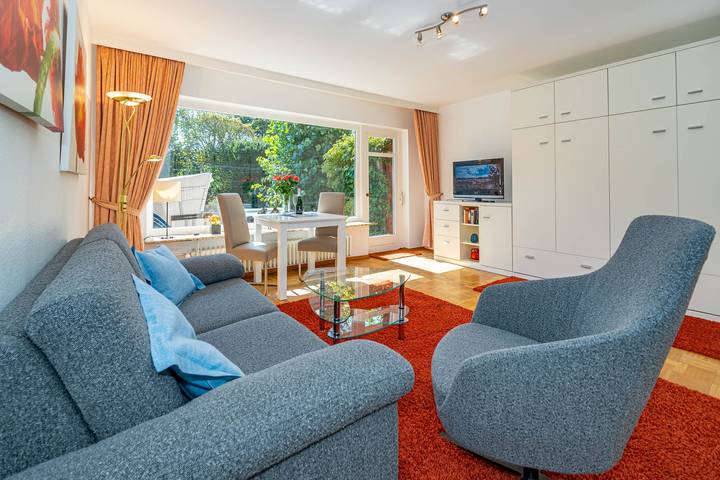 Ganze Ferienwohnung, Malvenhof, App Eg in Nordfriesische Inseln (Schleswig-Holstein) (Schleswig-Holstein), Wenningstedt