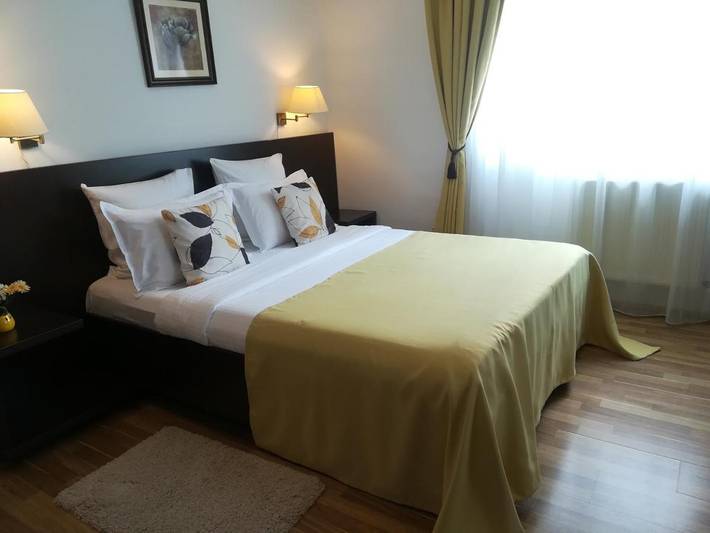 Gîte pour 2 personnes, avec jardin et vue dans Câmpina - 4