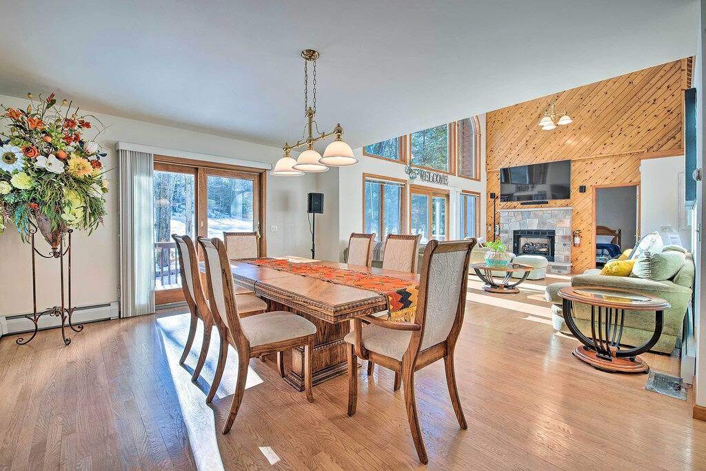 4 Mi to Slopes! Split Rock Resort Home w/ Fire Pit in Hickory Run State Park