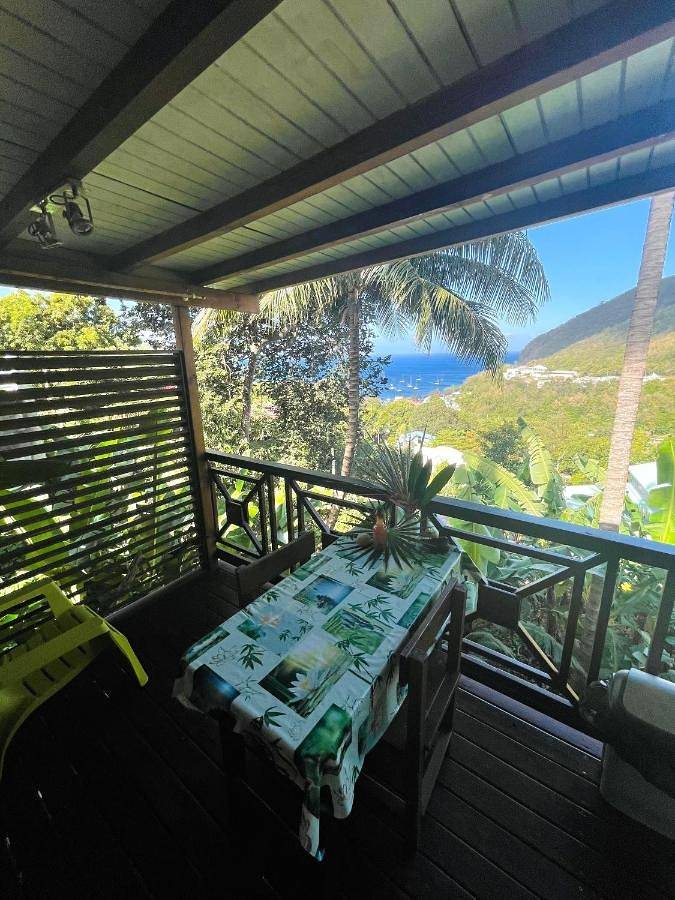 Chambre d’hôte pour 2 personnes, avec jardin ainsi que piscine et vue à Deshaies - 4