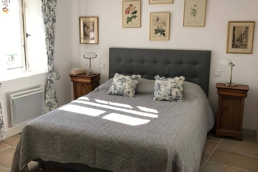 House of Arcades 3 rooms - Labeled \"Furnished Tourism\" 3 Stars in Villecroze, Draguignan region
