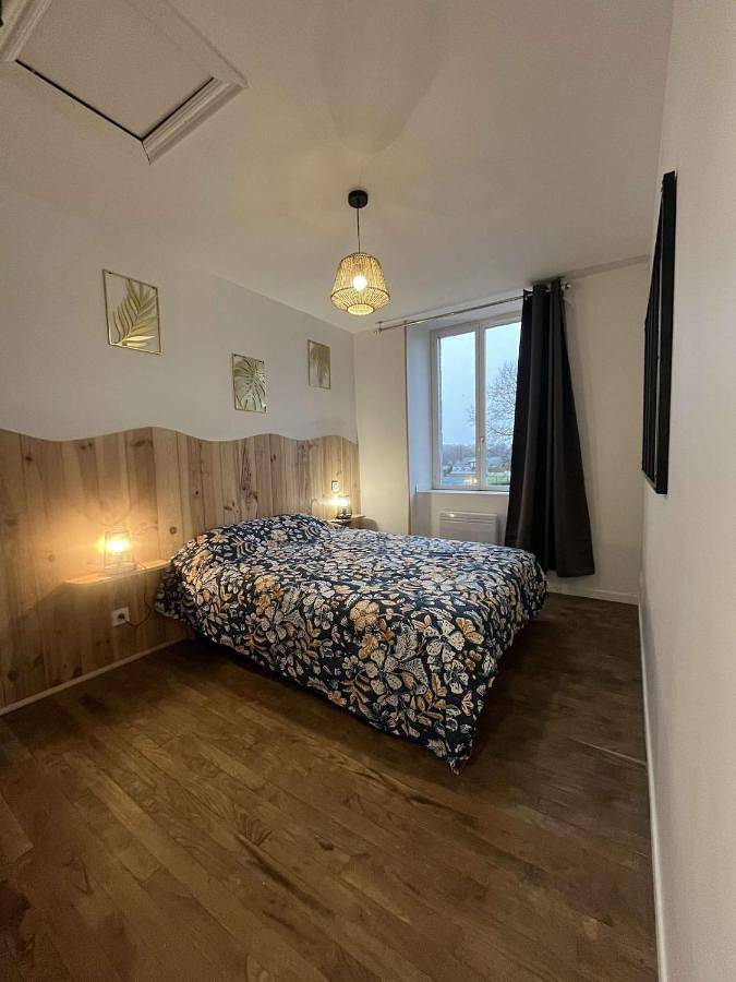 Gîte pour 3 personnes, avec Terrasse dans Coglès