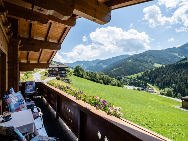 Ferienwohnung für 4 Personen, mit Balkon und Garten in Saalbach-Hinterglemm-Leogang - 2