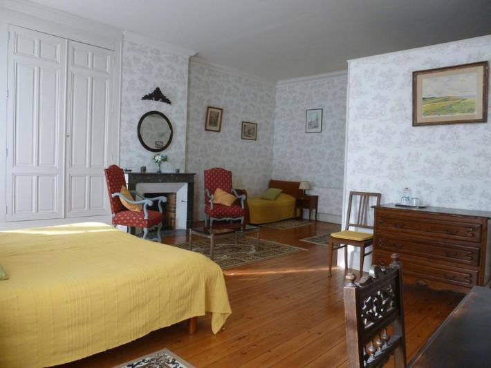 Location de vacances pour 8 personnes, avec piscine ainsi que vue et jardin à Aiguillon - 3