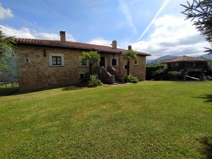 Casa rural para 6 personas, con Balcón y Terraza además de Jardín y Vistas en Pruneda - 4