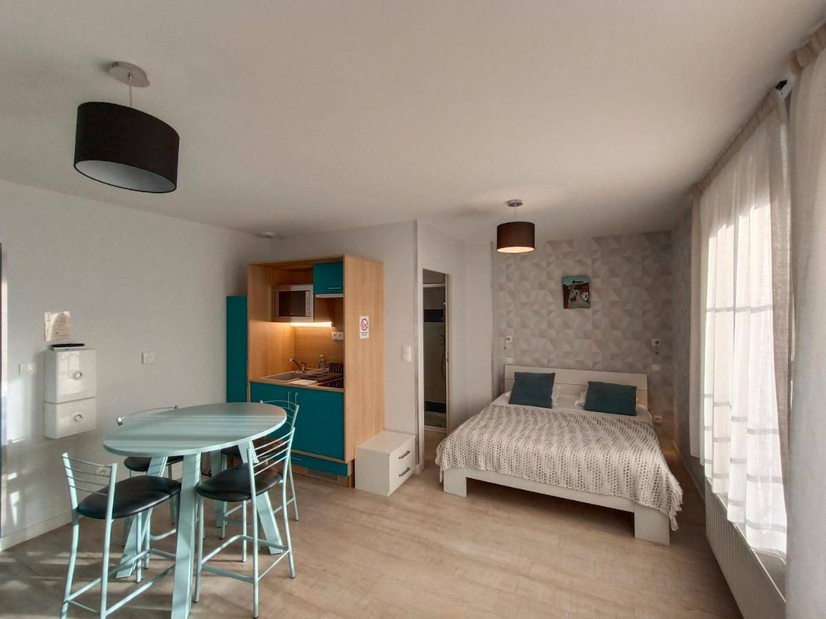 Appart'Hotel Parc Johan in Chauffailles, Région de Charolles
