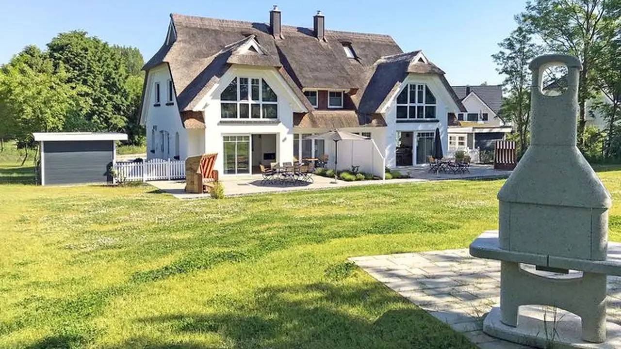 Ferienhaus für 8 Personen (135 m²) in Lobbe (Rügen) in Lobbe Strand, Mönchgut
