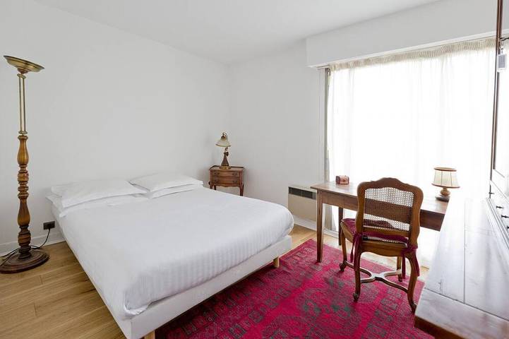 Ganze Wohnung, Helle 2 Schlafzimmer mit Terrasse, Ruhe, Klimaanlage, Aufzug in Bordeaux, Bordeaux und Umgebung