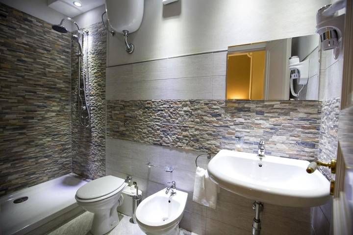 Maison d’hôte pour 4 personnes, avec balcon à Cefalù - 4