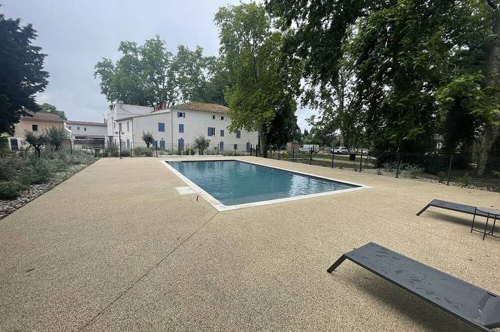 Gîte pour 4 personnes à Jonquières