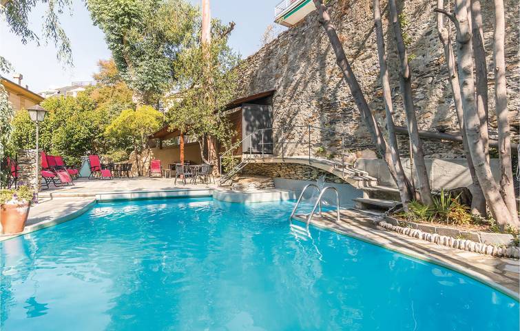 Gîte pour 4 personnes, avec piscine à Région de Rapallo - 2