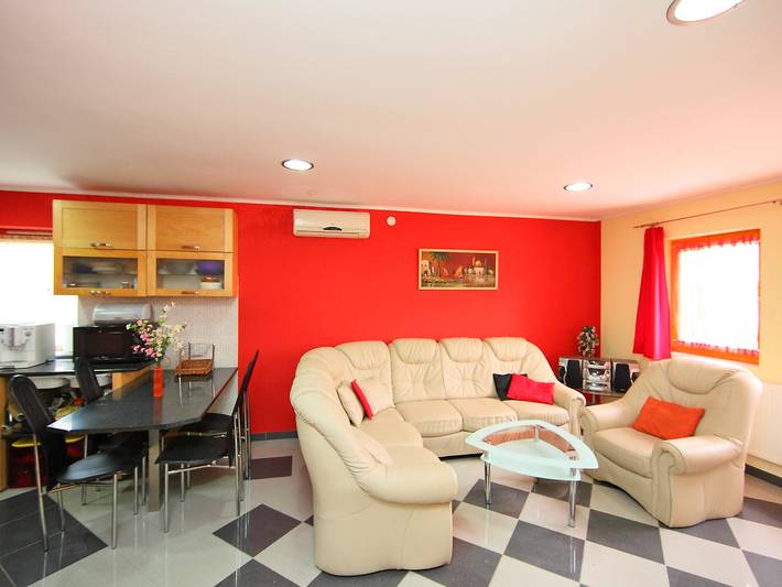 Ferienhaus für 4 Personen, mit Terrasse und Ausblick sowie Garten in Balatonmariafürdö - 4
