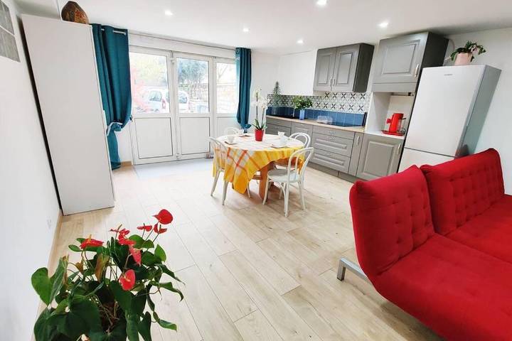 Appartement de vacances pour 5 personnes, avec Terrasse et Jardin