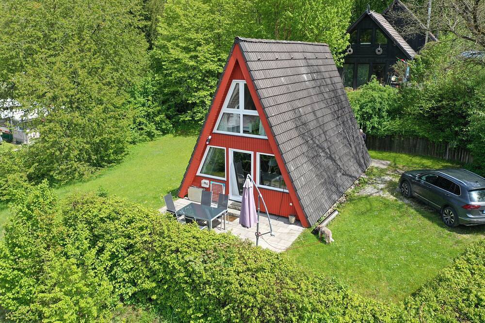 Nur Dach Haus 12 in Kinding, Altmühltal