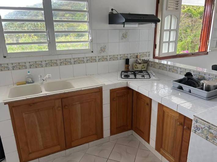 Gîte pour 5 personnes, avec vue et jardin à Vieux-Fort - 4