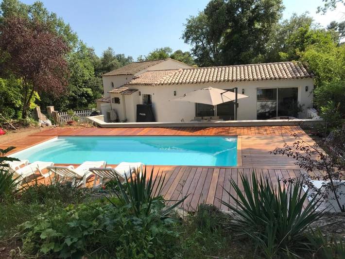 Villa pour 6 personnes, avec vue ainsi que piscine et jardin, animaux acceptés à Roquefort-les-Pins - 4