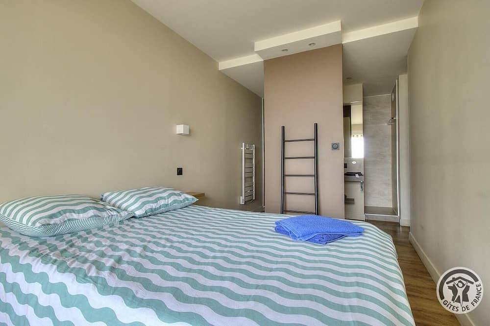 Entire apartment, Meublé de la Tour - Caluire Et Cuire in Caluire-et-Cuire, Rhône