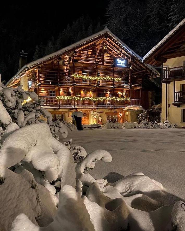 Albergo a gestione familiare per 3 persone, con panorama e giardino nonché sauna - 1