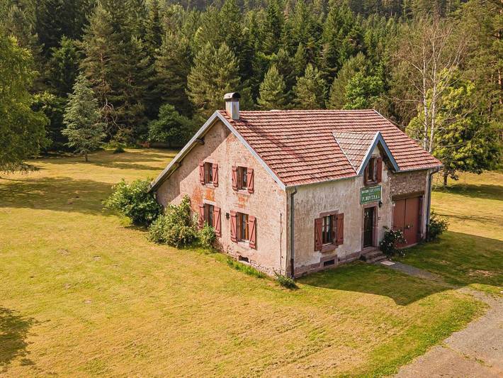 Location de vacances pour 8 personnes à Bois-de-Champ