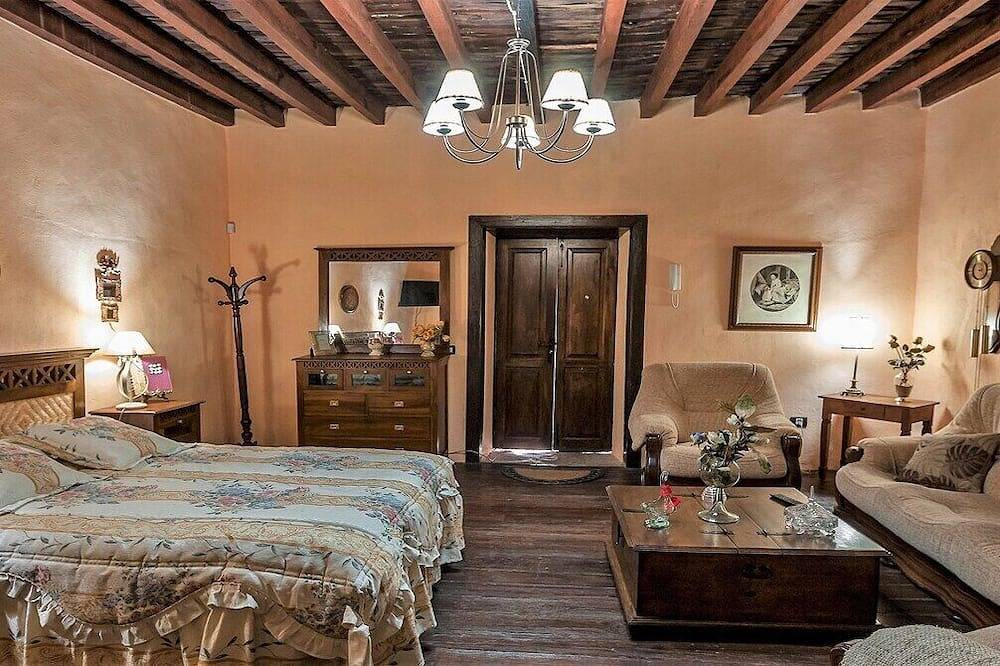 Casa La Fuente in Valle San Lorenzo, Arona
