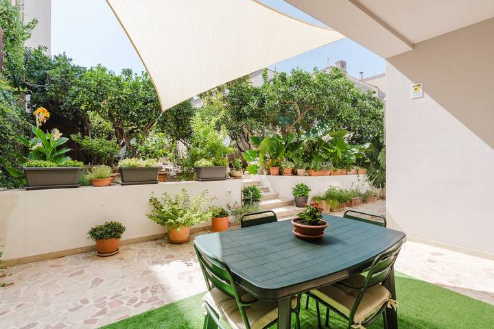 Ferienhaus für 4 Personen, mit Garten