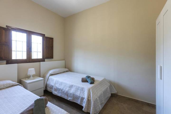 Casa rural para 8 personas, con Terraza además de Jardín y Piscina en Vélez de Benaudalla - 4