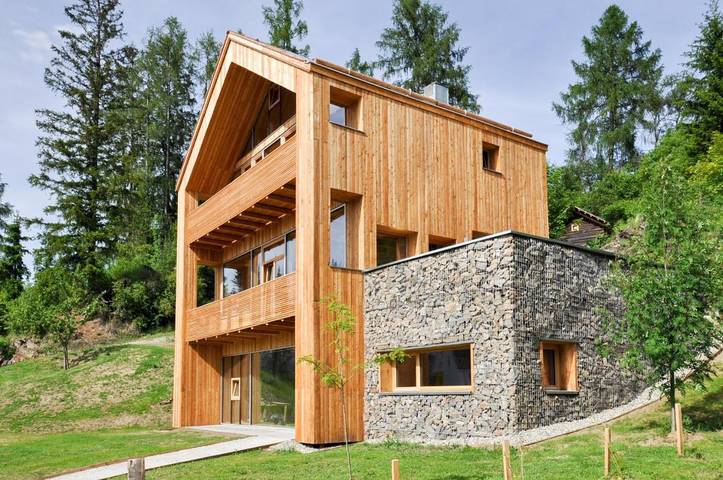 Ferienhaus für 8 Personen, mit Balkon und Terrasse sowie Garten und Pool in Tamsweg